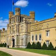 Coughton Court Near Mutton Barn Holiday Rental In Warwickshire